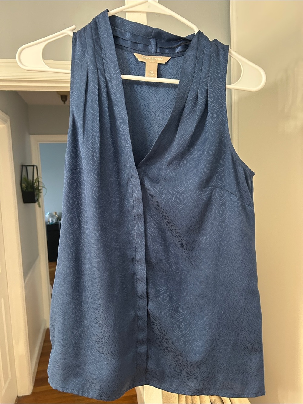 Banana Republic Denim Blue V-Neck Sleeveless Camisole